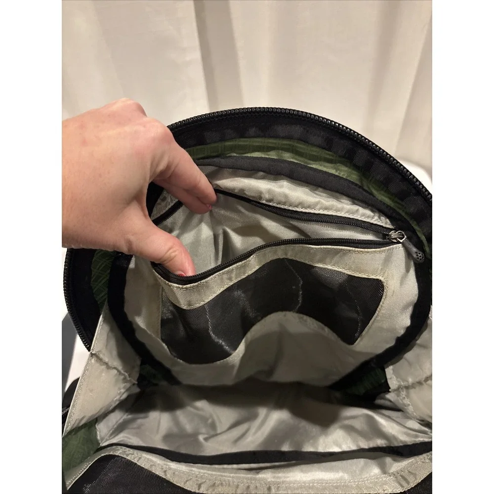Patagonia Vintage 30L Messenger Laptop‎ Sling Bag With Strap Green/Black